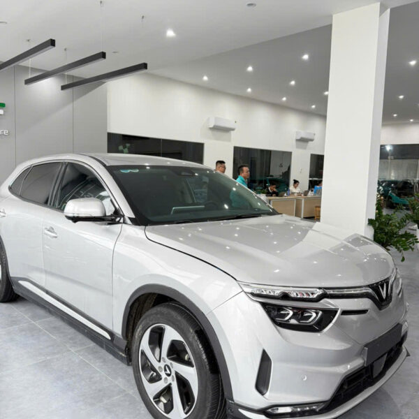 VF8 ECO BẠC 2022 SDI